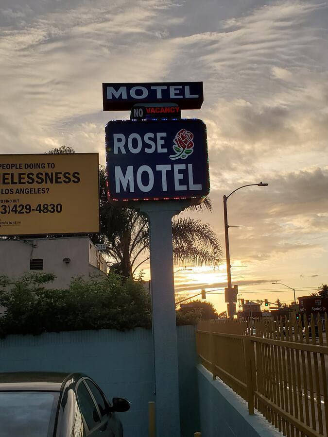 Rose Motel 康普顿 外观 照片